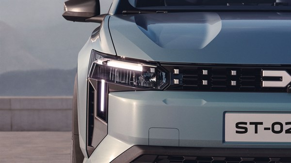 Dacia Striker - signature lumineuse